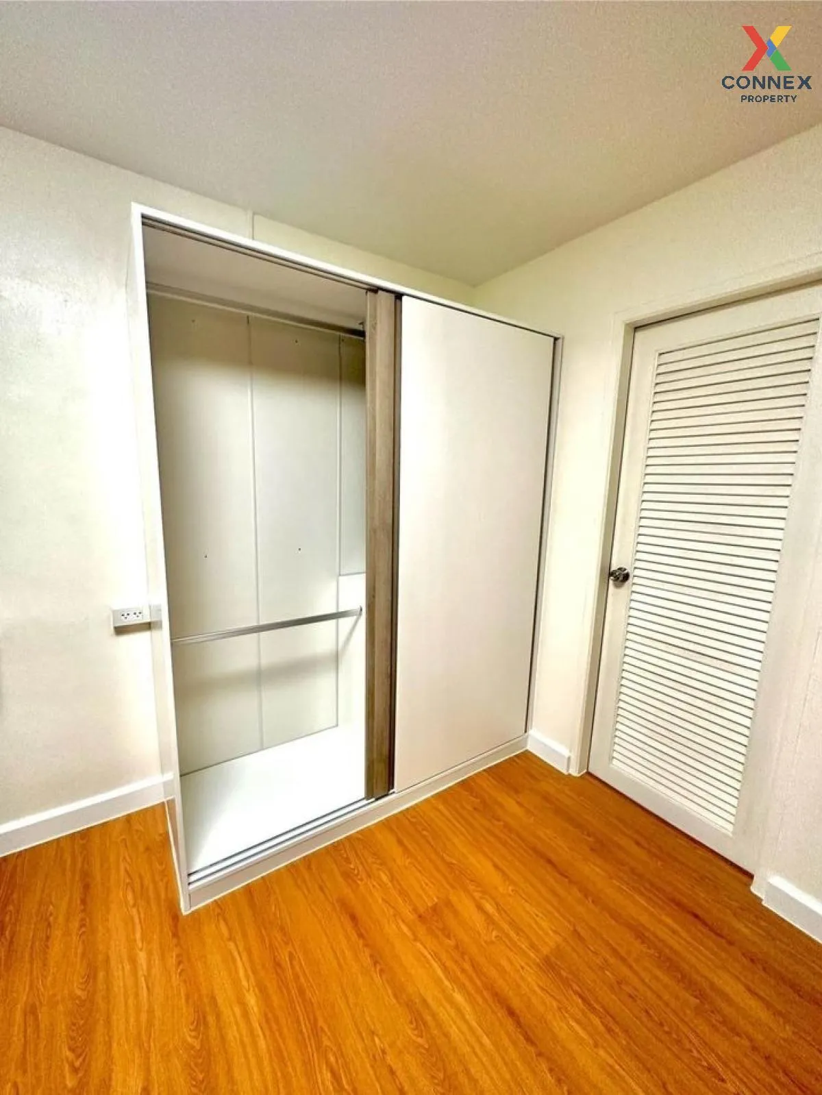 เช่าคอนโด  ริน เฮ้าส์ คอนโด คลองเตยเหนือ เขต วัฒนา กรุงเทพ CX-102