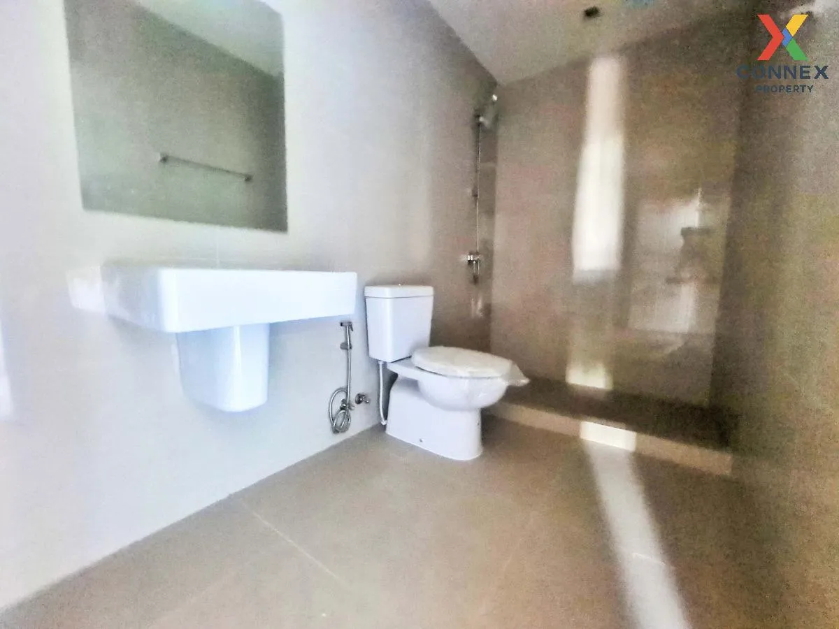 For Sale Commercial Building , Chic District Ram 53 , high floor 