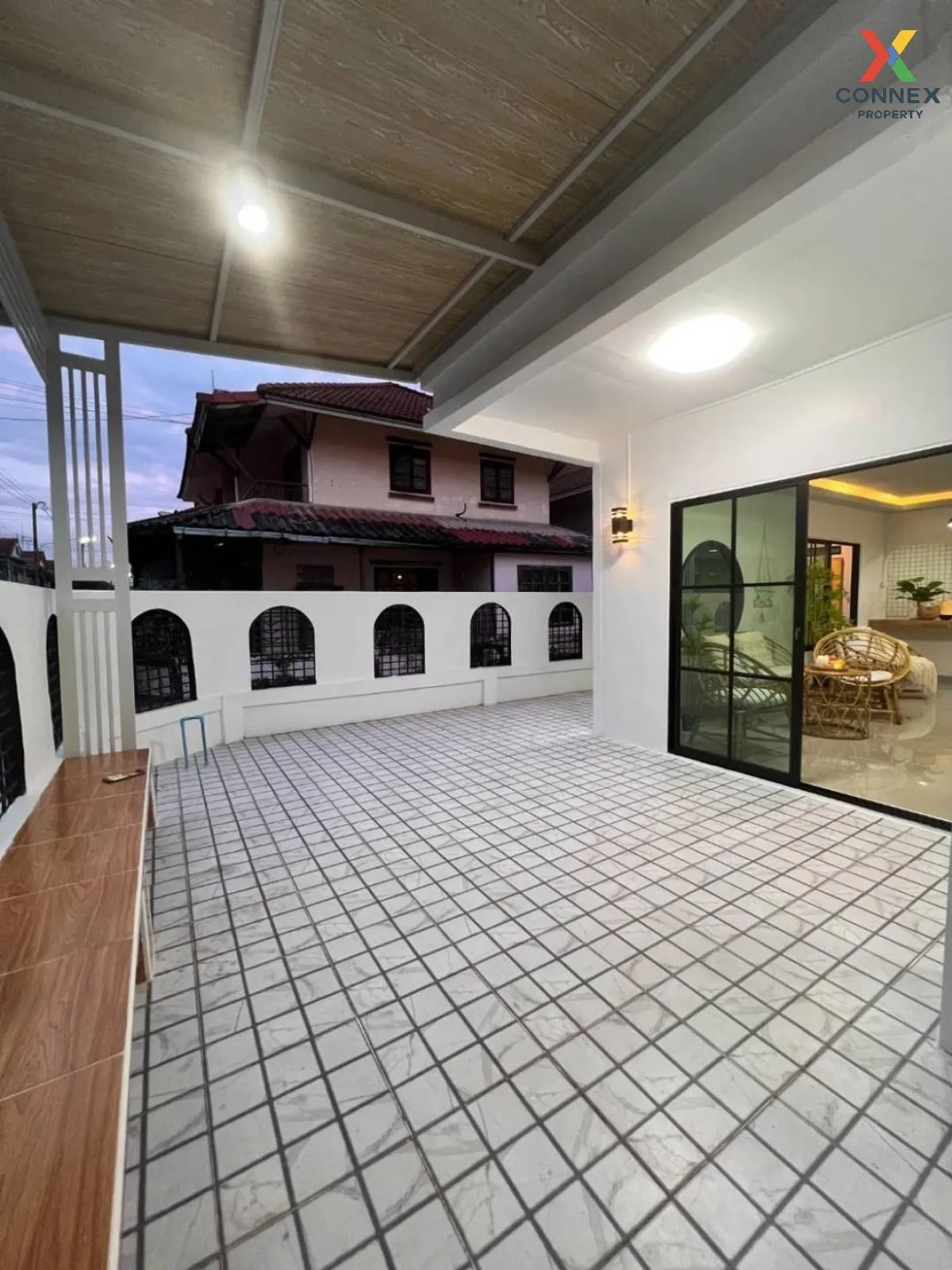 For Sale Townhouse/Townhome  , Baan Pruksa 11 , corner unit , new