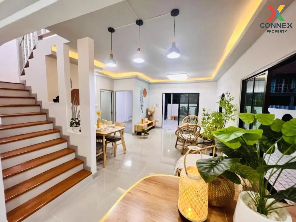 For Sale Townhouse/Townhome  , Baan Pruksa 11 , corner unit , new 4