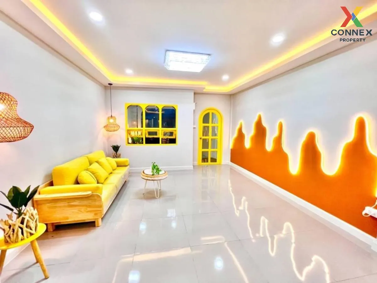 ขายทาวน์เฮ้าส์/ทาวน์โฮม  บ้านนครทองปาร์ควิว 1 รีโนเวทใหม่ บางบัวท