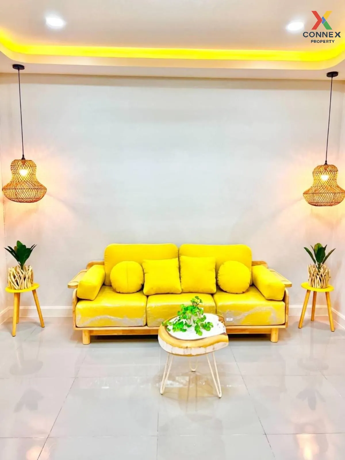 ขายทาวน์เฮ้าส์/ทาวน์โฮม  บ้านนครทองปาร์ควิว 1 รีโนเวทใหม่ บางบัวท