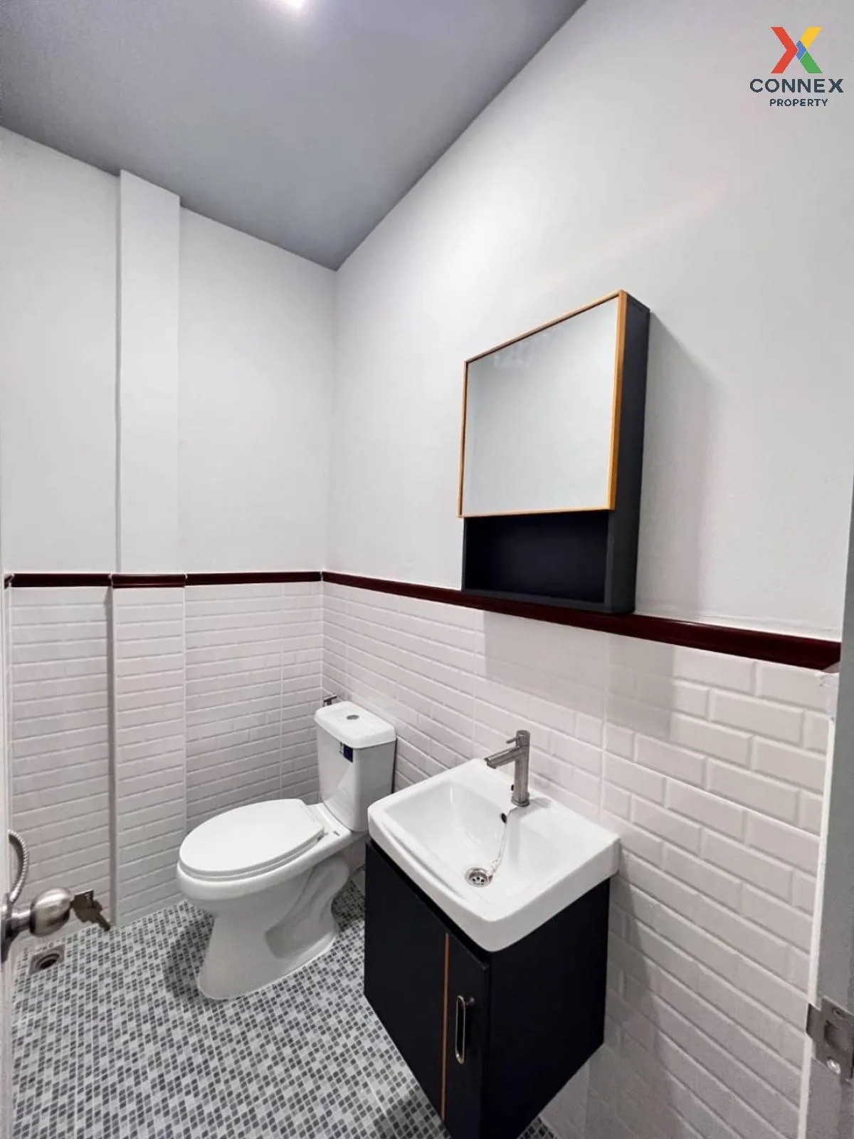 ขายทาวน์เฮ้าส์/ทาวน์โฮม  เอเชียโฮมทาวน์ รีโนเวทใหม่ ไทรน้อย ไทรน้ ขายทาวน์เฮ้าส์/ทาวน์โฮม  เอเชียโฮมทาวน์ รีโนเวทใหม่ ไทรน้อย ไทรน้