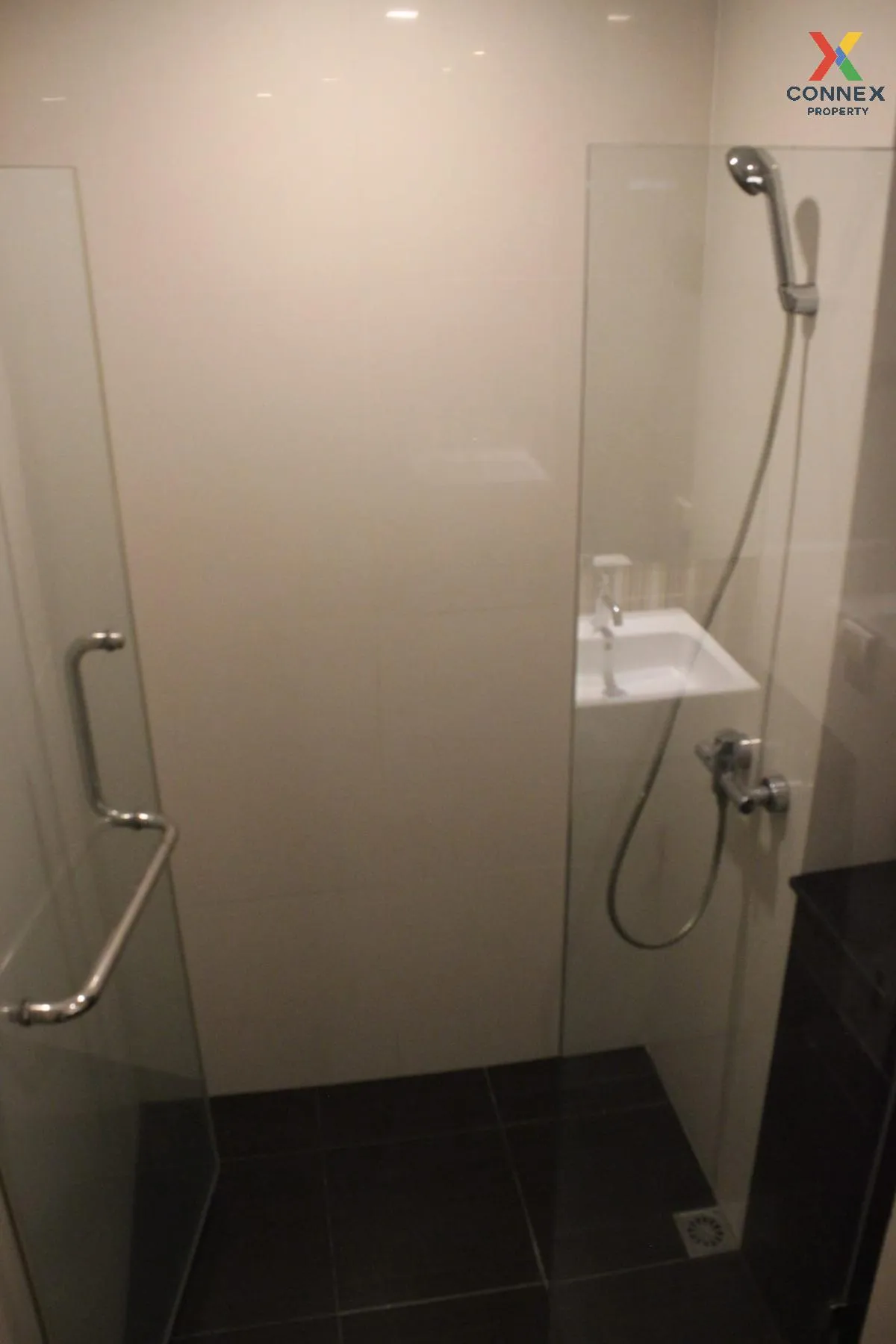 เช่าคอนโด  ทรี คอนโด สุขุมวิท 42 BTS-พระโขนง พระโขนง เขต คลองเตย 