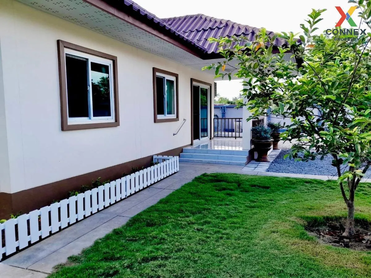 ขายบ้าน 2 หลังบนที่ดิน 1 ไร่ ต.สระกระเทียม จ.นครปฐม สระกระเทียม เ