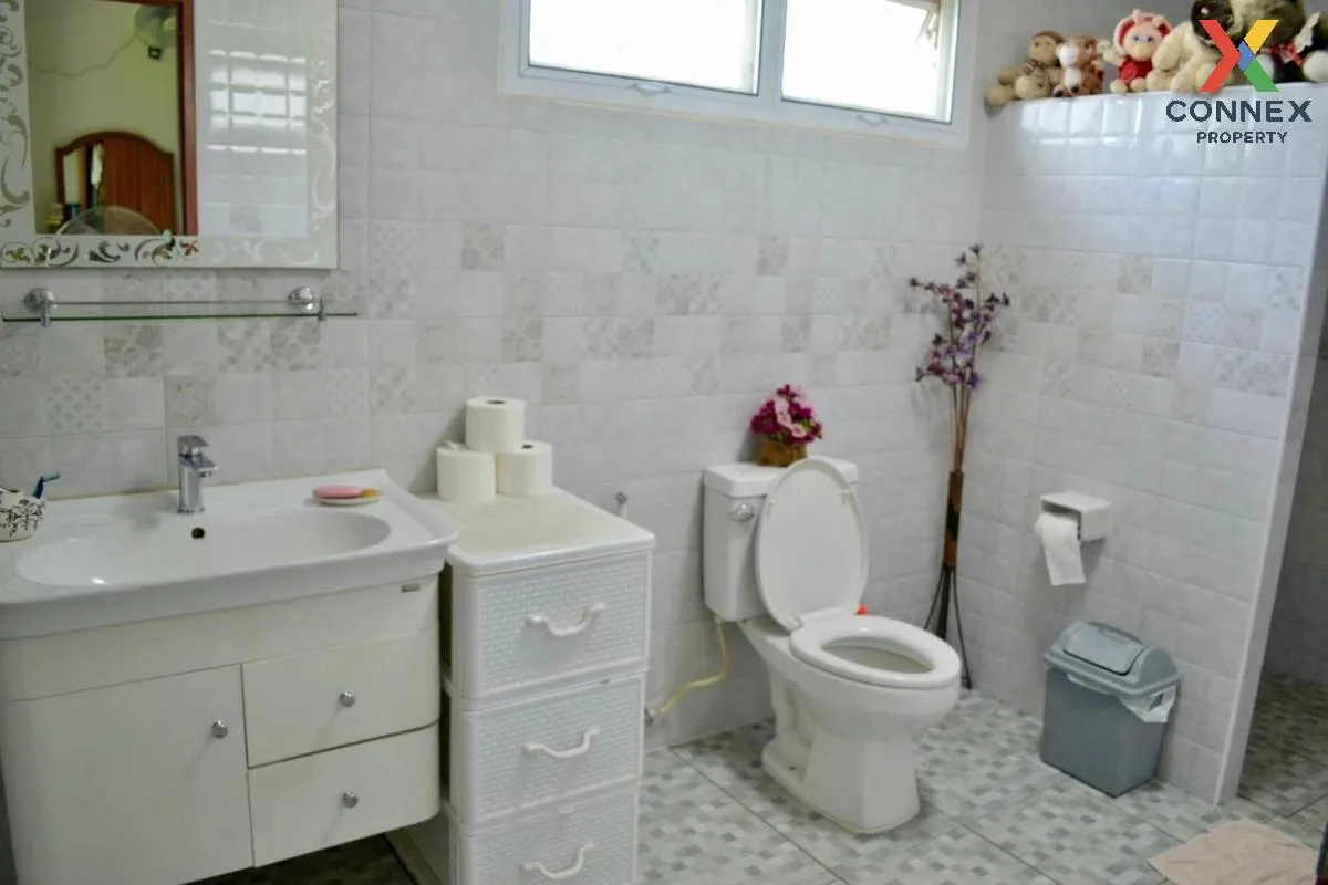 ขายบ้าน 2 หลังบนที่ดิน 1 ไร่ ต.สระกระเทียม จ.นครปฐม สระกระเทียม เ