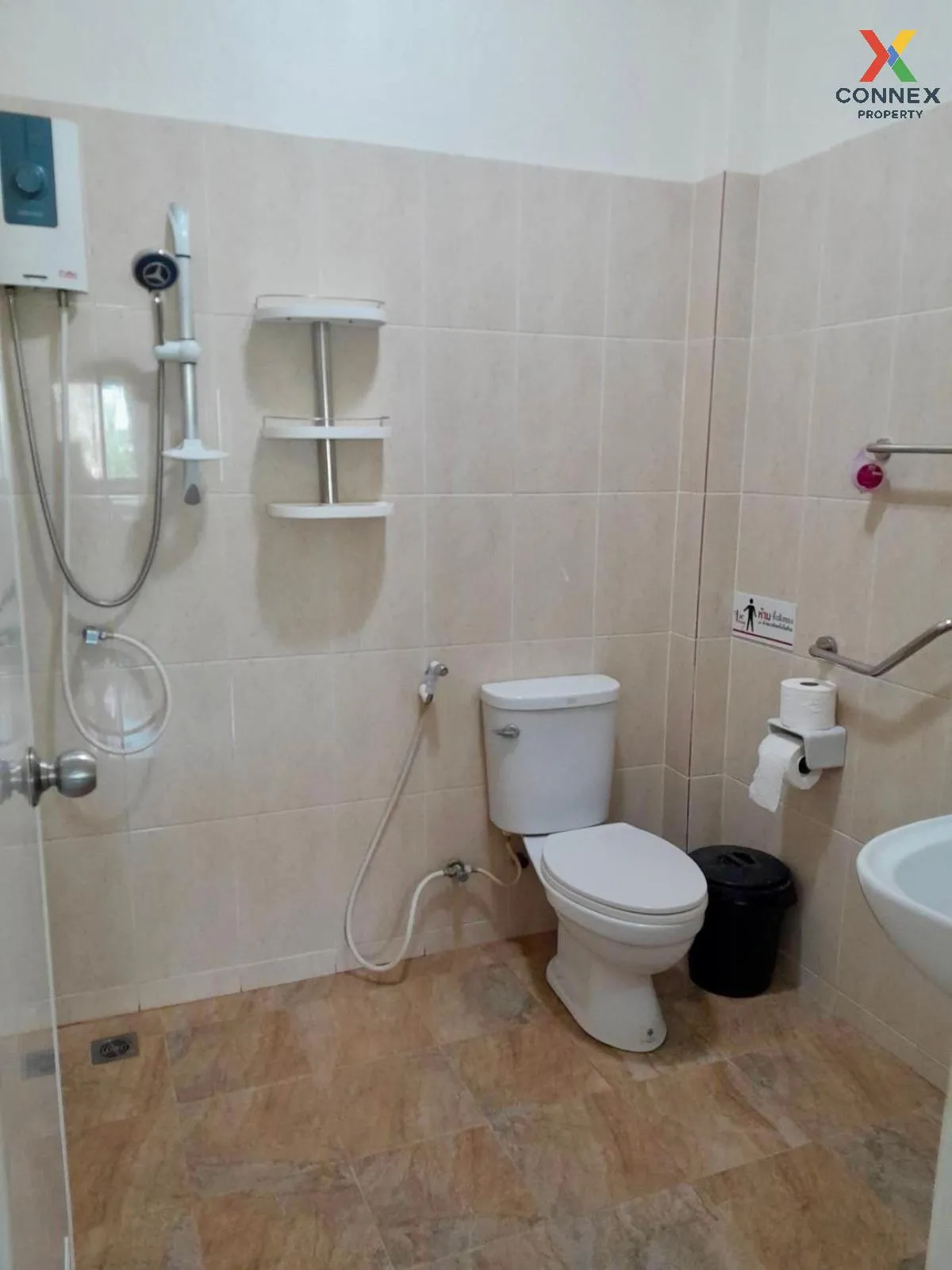 ขายบ้าน 2 หลังบนที่ดิน 1 ไร่ ต.สระกระเทียม จ.นครปฐม สระกระเทียม เ