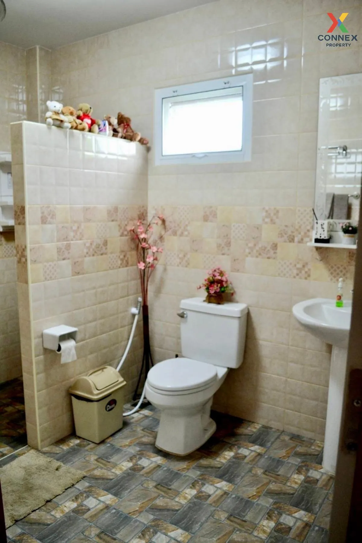 ขายบ้าน 2 หลังบนที่ดิน 1 ไร่ ต.สระกระเทียม จ.นครปฐม สระกระเทียม เ