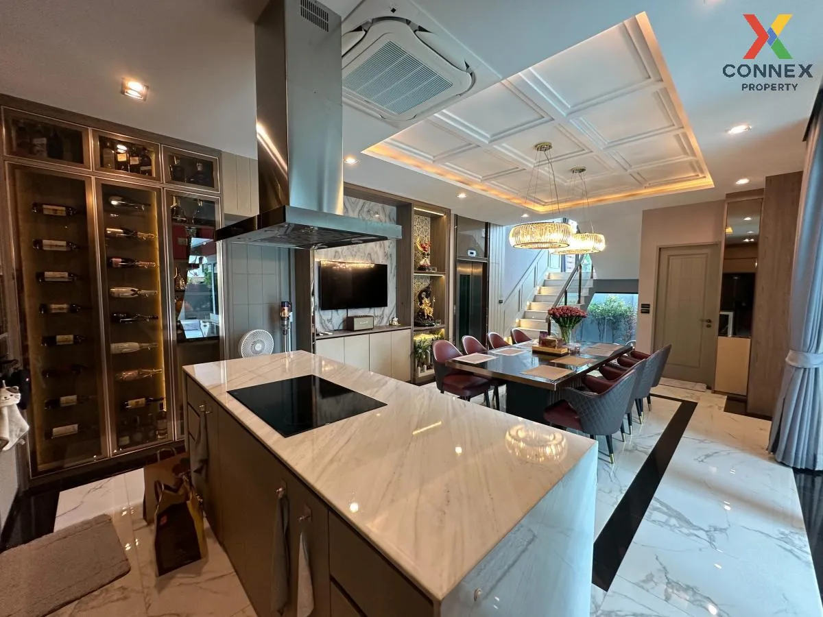 For Sale House , Sammakorn Rangsit Klong 2 , nice view , wide fro