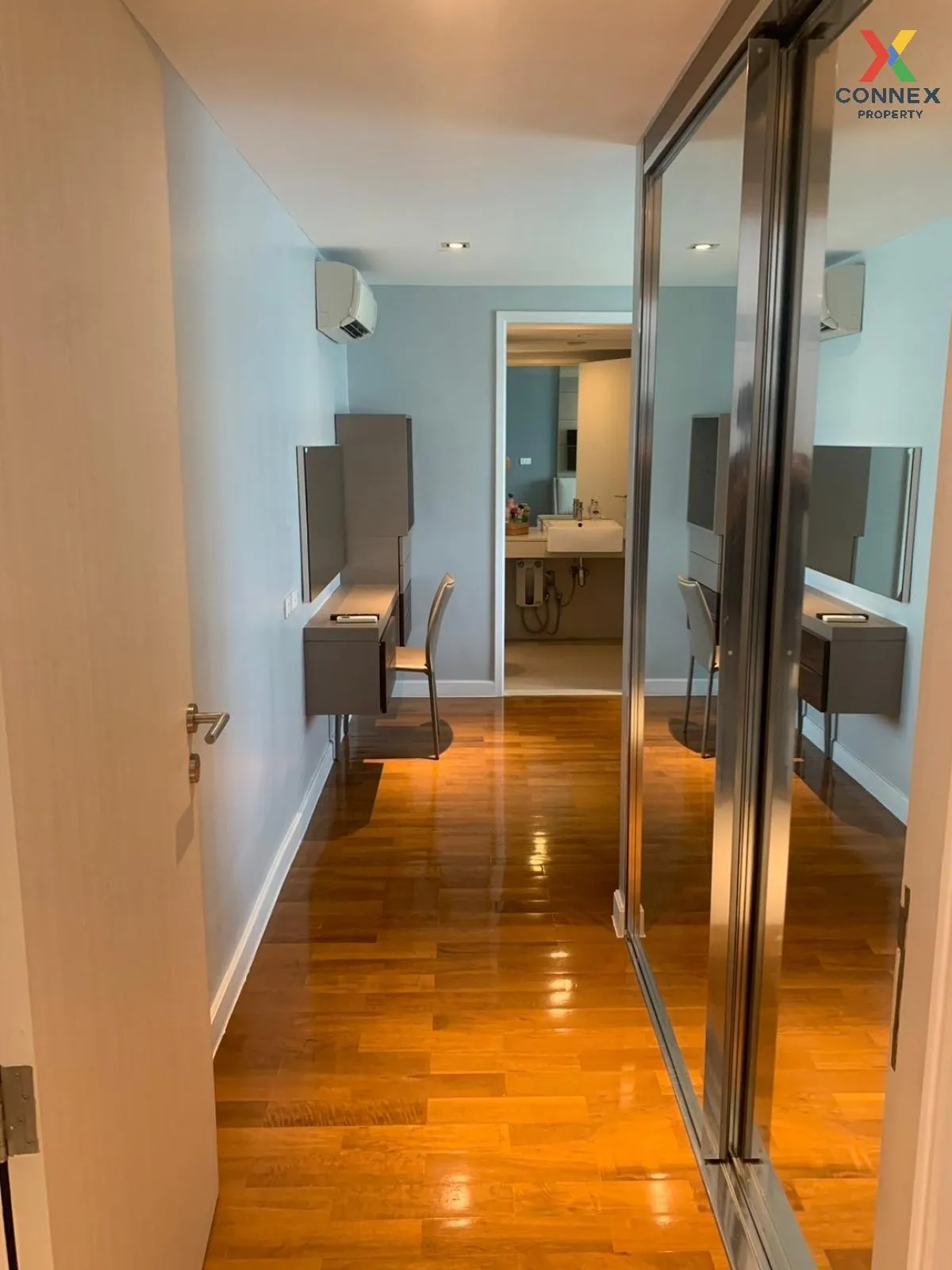 For Sale Condo , Le nice Ekkamai , corner unit , BTS-Ekkamai , Ph