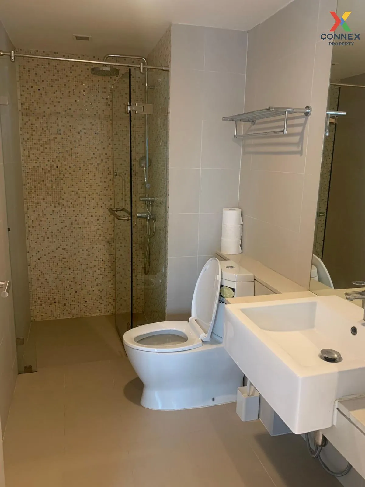 For Sale Condo , Le nice Ekkamai , corner unit , BTS-Ekkamai , Ph