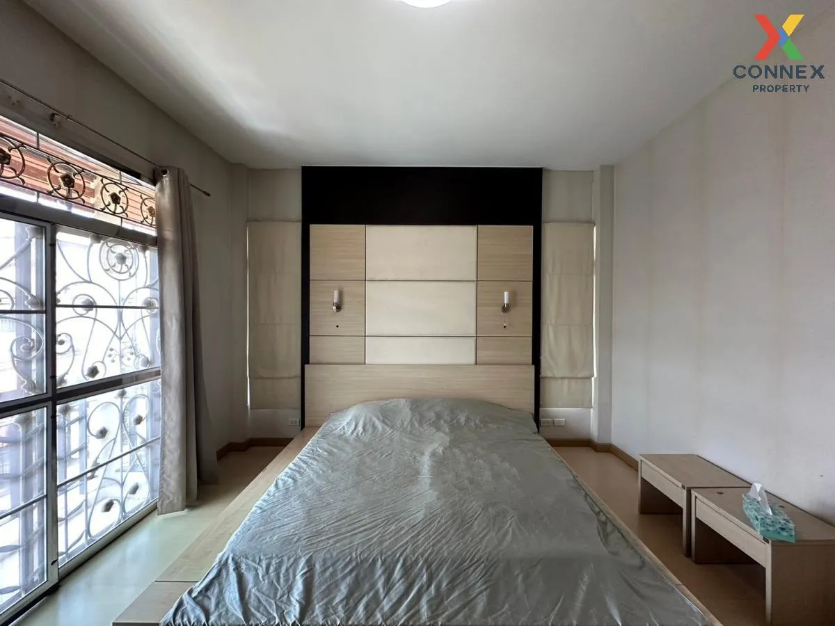 ขายบ้าน  บ้านนนทกร สุขุมวิท - เทพารักษ์ กม.1 MRT-ทิพวัล (สายสีเหล