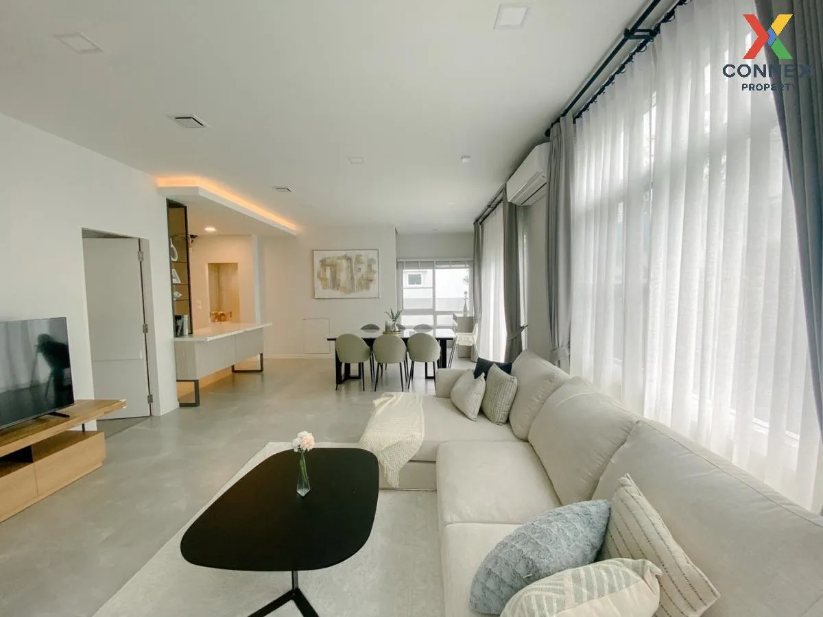 For Rent House , Mantana Bangna-Wongwaen , Dok Mai , Prawet , Ban