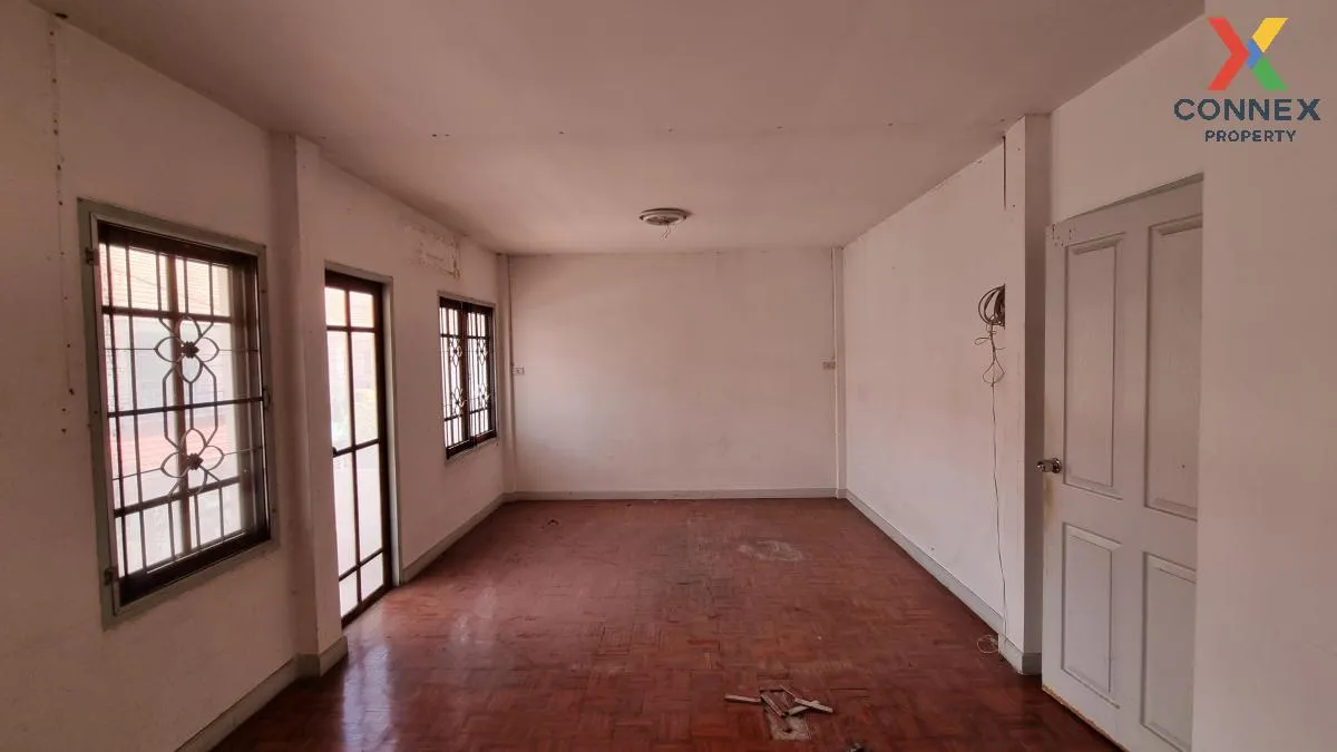 For Sale House , Wararak Rojana-Wang Noi , Lam Ta Sao , Wang Noi 