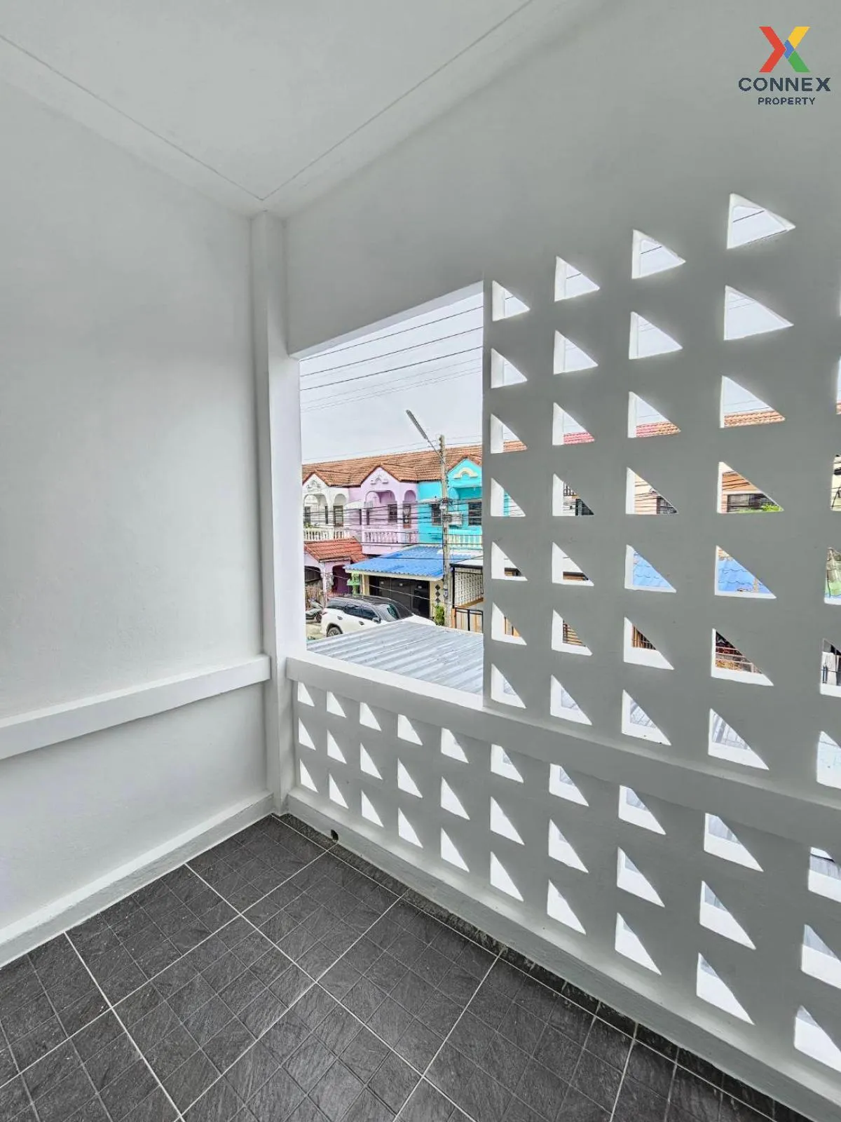 For Sale House , Baan Thara Rin  Khlong 2 , newly renovated , Khu