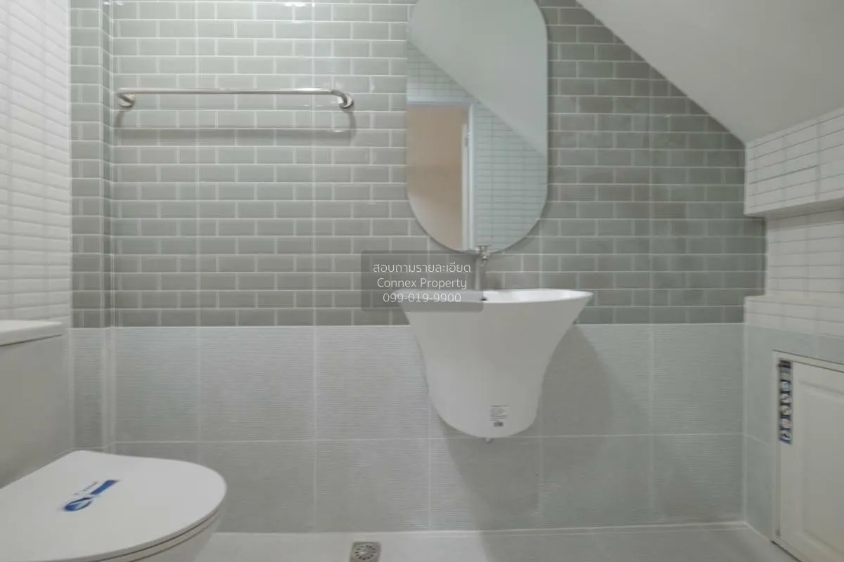 For Sale Townhouse/Townhome  , Baan Sud Theeruk , Chankasem , Cha