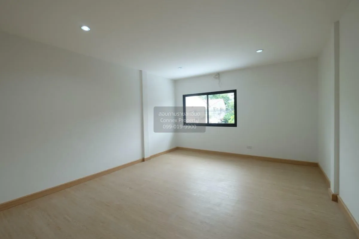 For Sale Townhouse/Townhome  , Baan Sud Theeruk , Chankasem , Cha