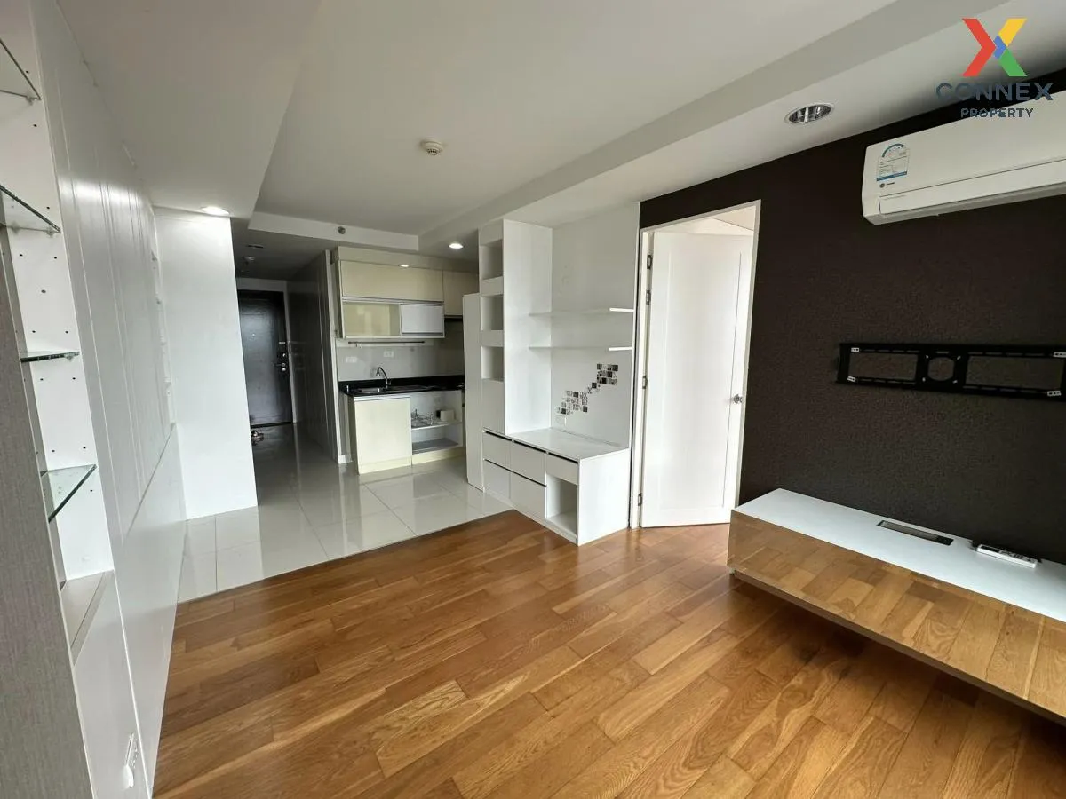 For Sale Condo , The Line Phahonyothin Park , nice view , high fl For Sale Condo , The Line Phahonyothin Park , nice view , high fl 1