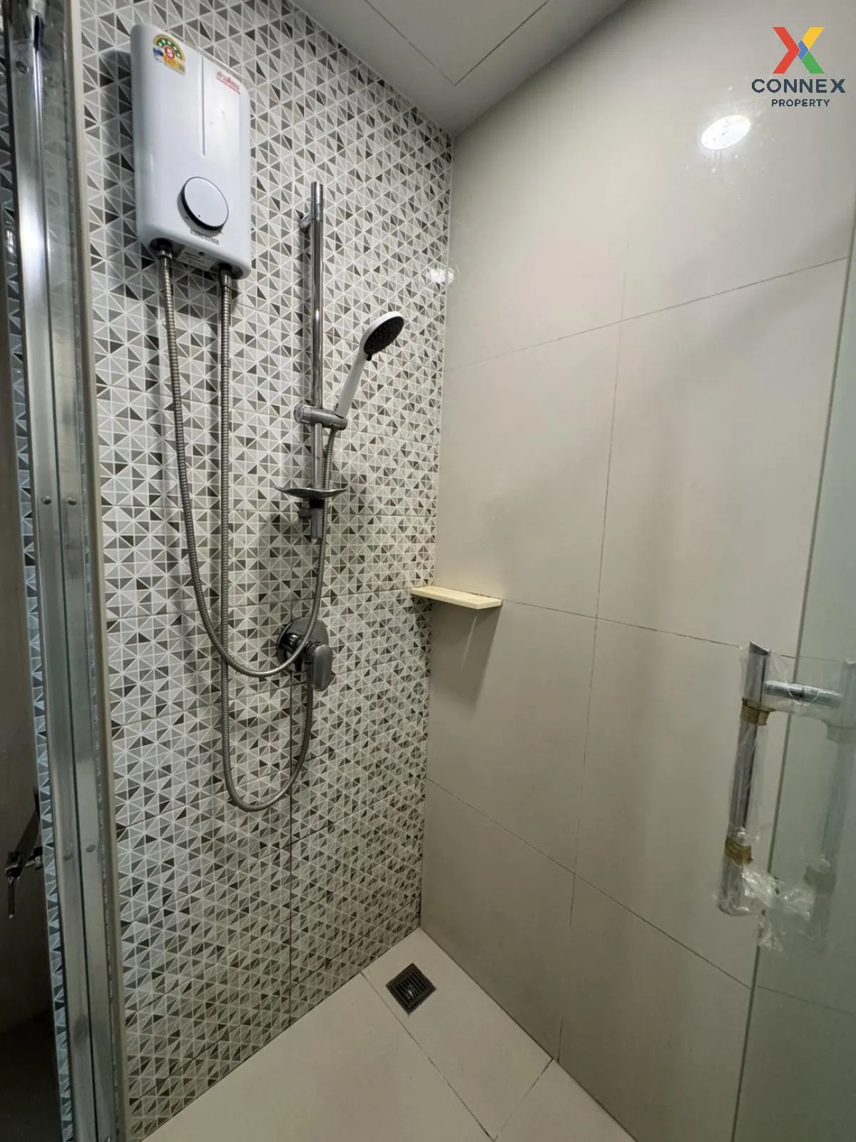 For Rent Condo , The Tree Sukhumvit 64 , BTS-Punnawithi , Phra Kh