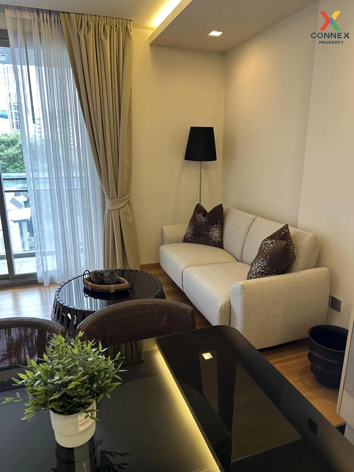 For Rent Condo , Via Botani , BTS-Phrom Phong , Khlong Toei Nuea  1