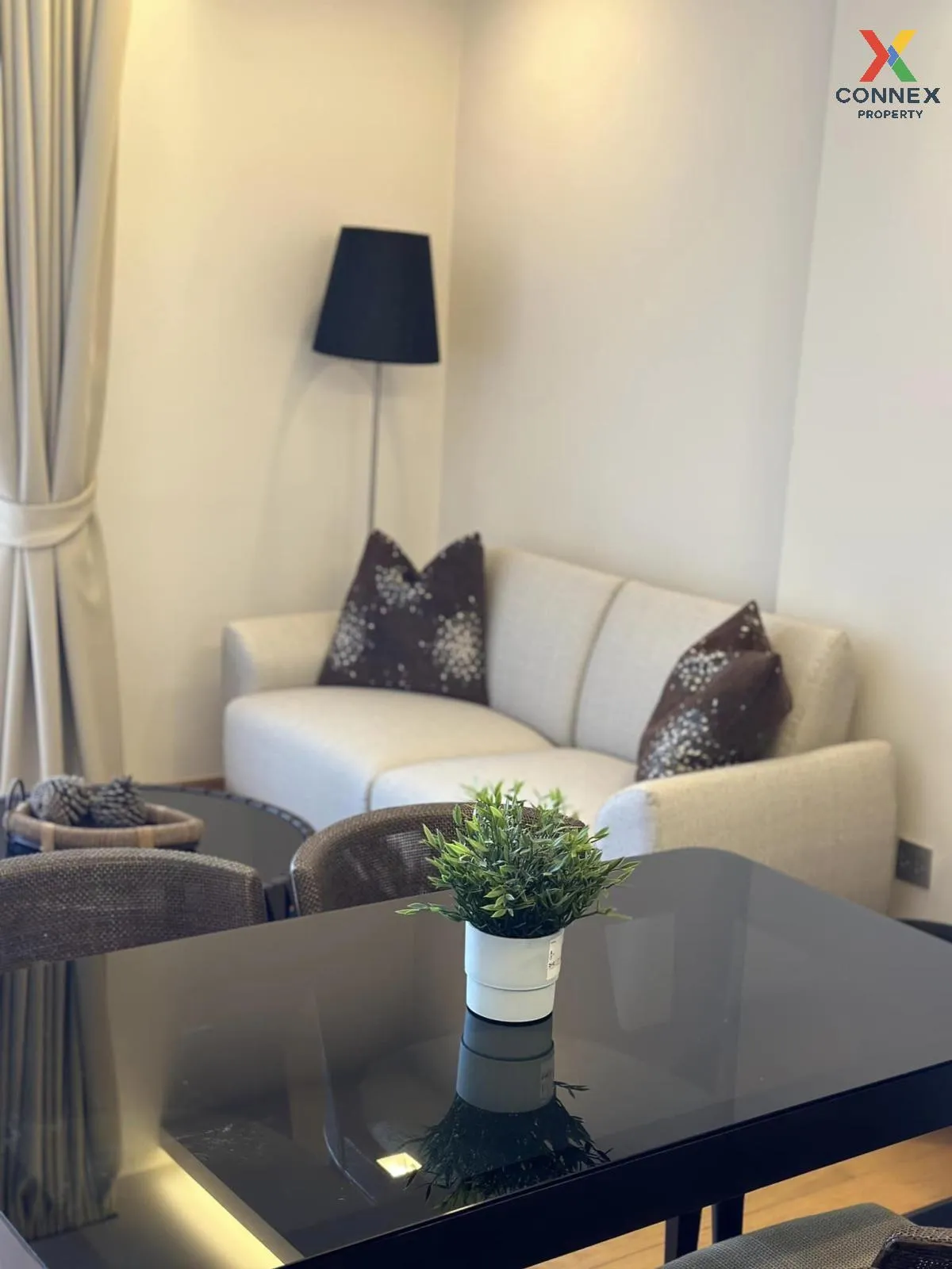 For Rent Condo , Via Botani , BTS-Phrom Phong , Khlong Toei Nuea  2