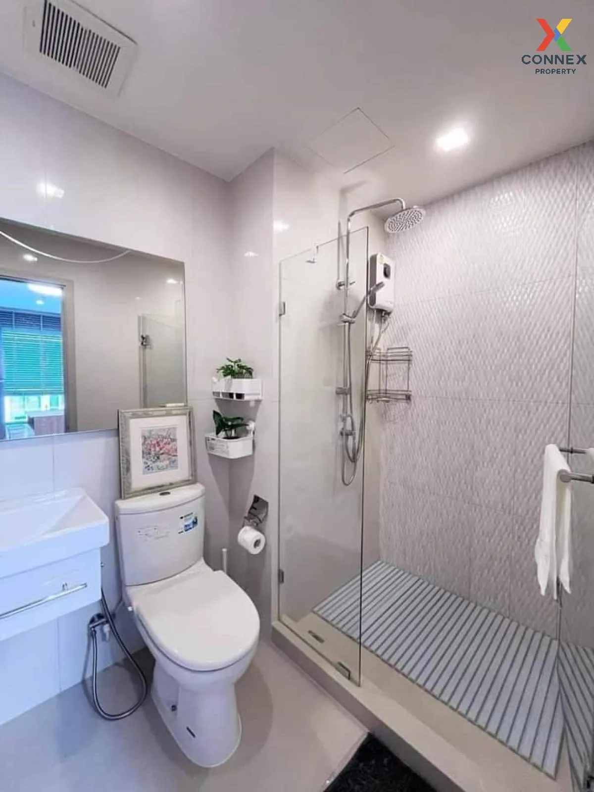 เช่าคอนโด  ไลฟ์ สุขุมวิท 48 ห้องมุม BTS-พระโขนง พระโขนง เขต คลองเ