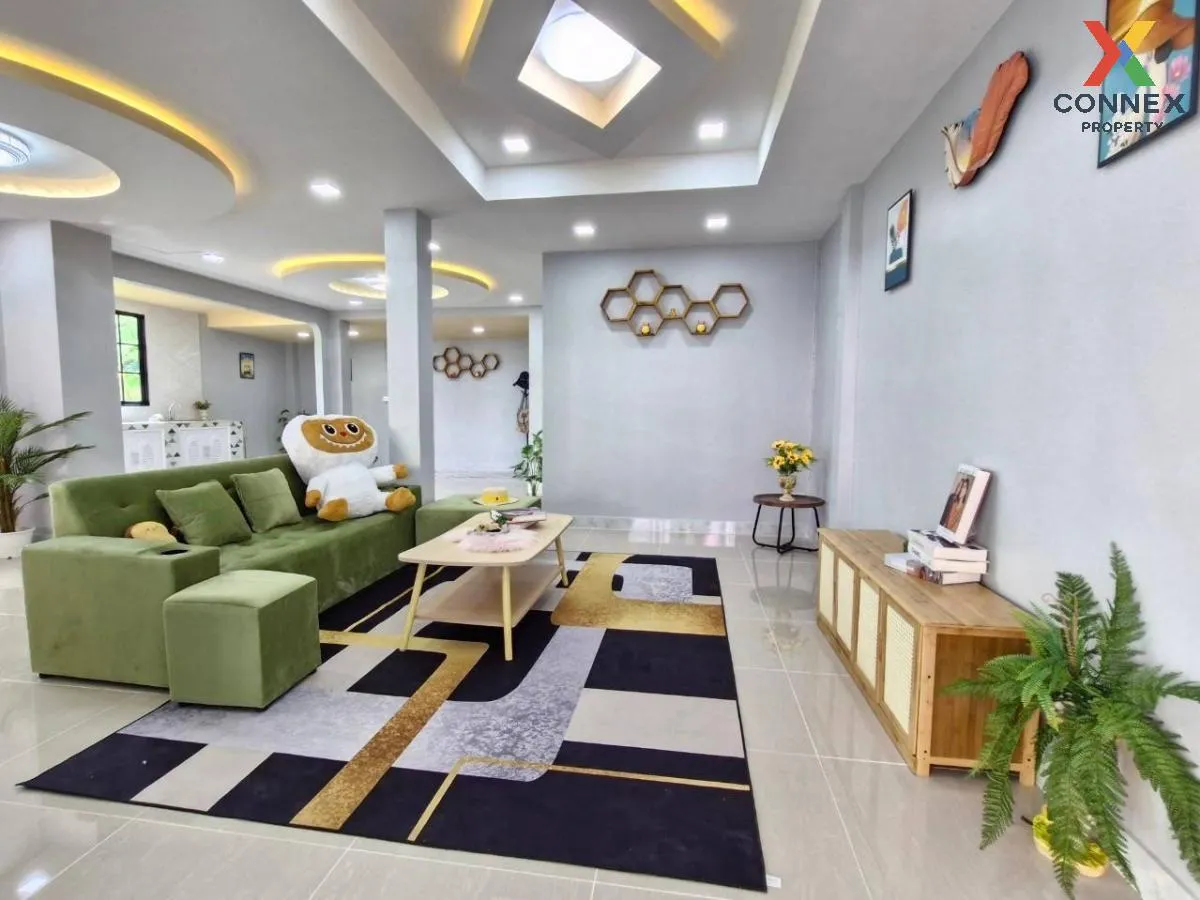 For Sale Townhouse/Townhome  , Metha 2 Siam Thorani , Tha Raeng ,