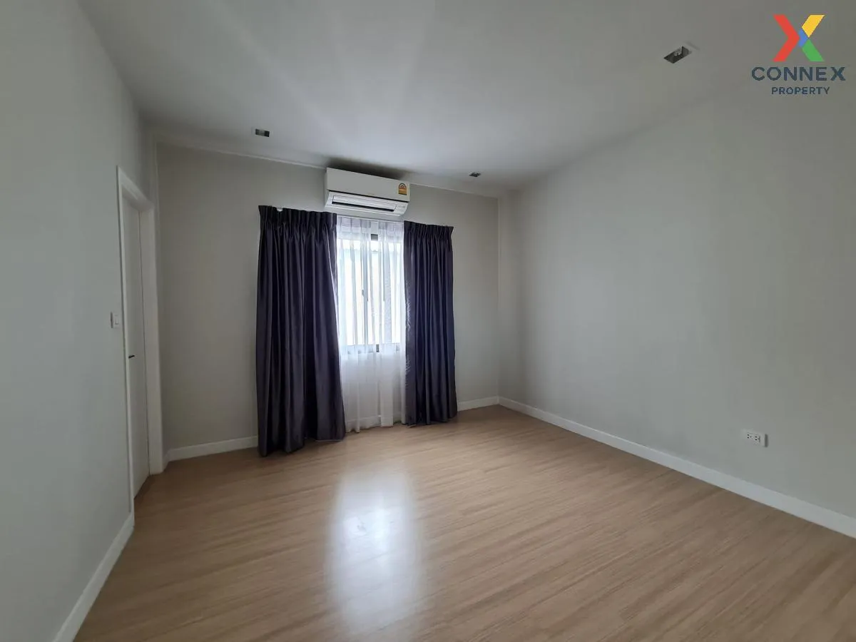 For Rent Townhouse/Townhome  , PLEX BANGNA , Bang Kaeo , Bang Phl