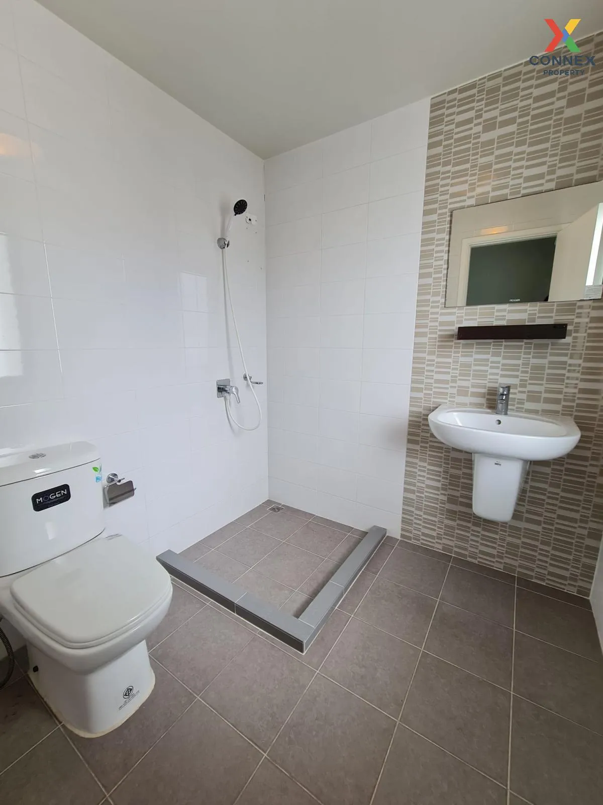 For Rent Townhouse/Townhome  , PLEX BANGNA , Bang Kaeo , Bang Phl