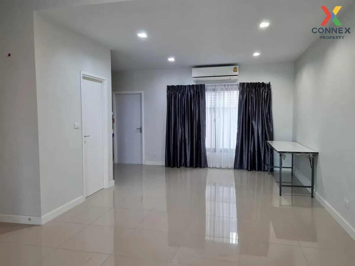 For Rent Townhouse/Townhome  , PLEX BANGNA , Bang Kaeo , Bang Phl 4