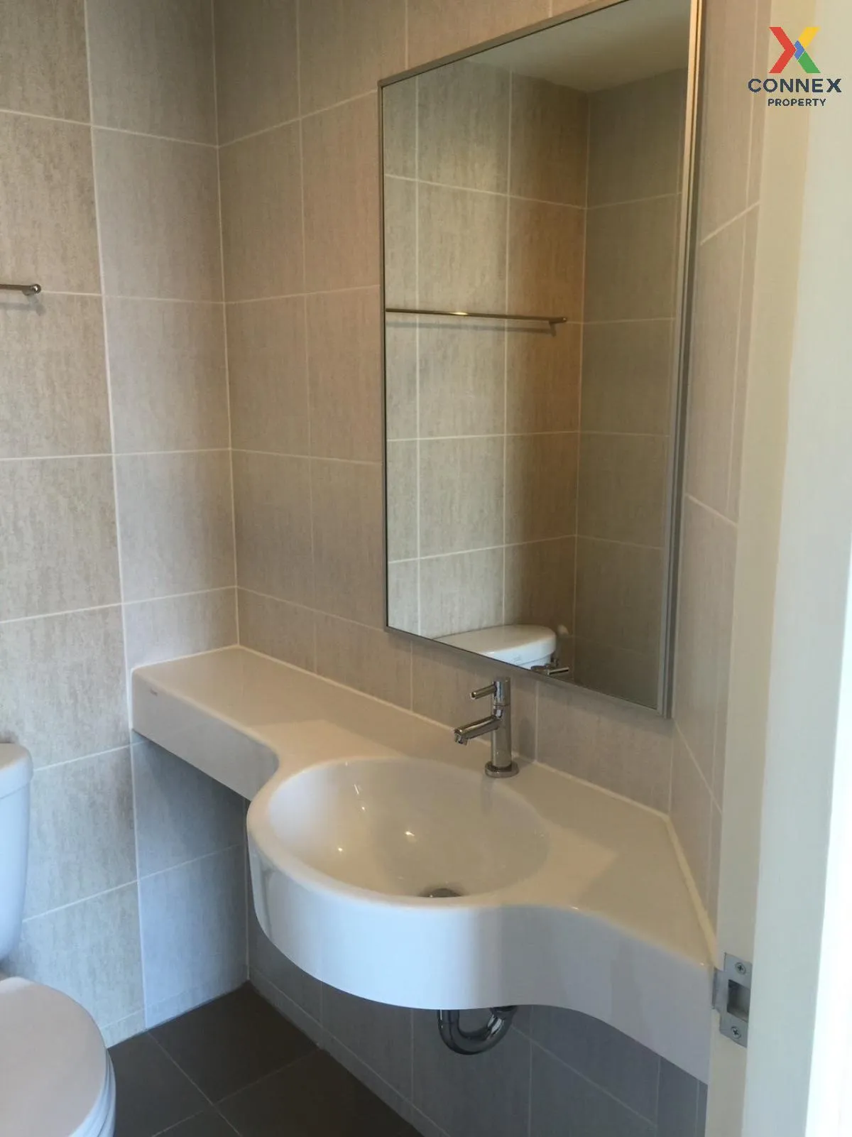 ขายคอนโด  ลุมพินี มิกซ์ เทพารักษ์ - ศรีนครินทร์ สำโรงเหนือ เมืองส