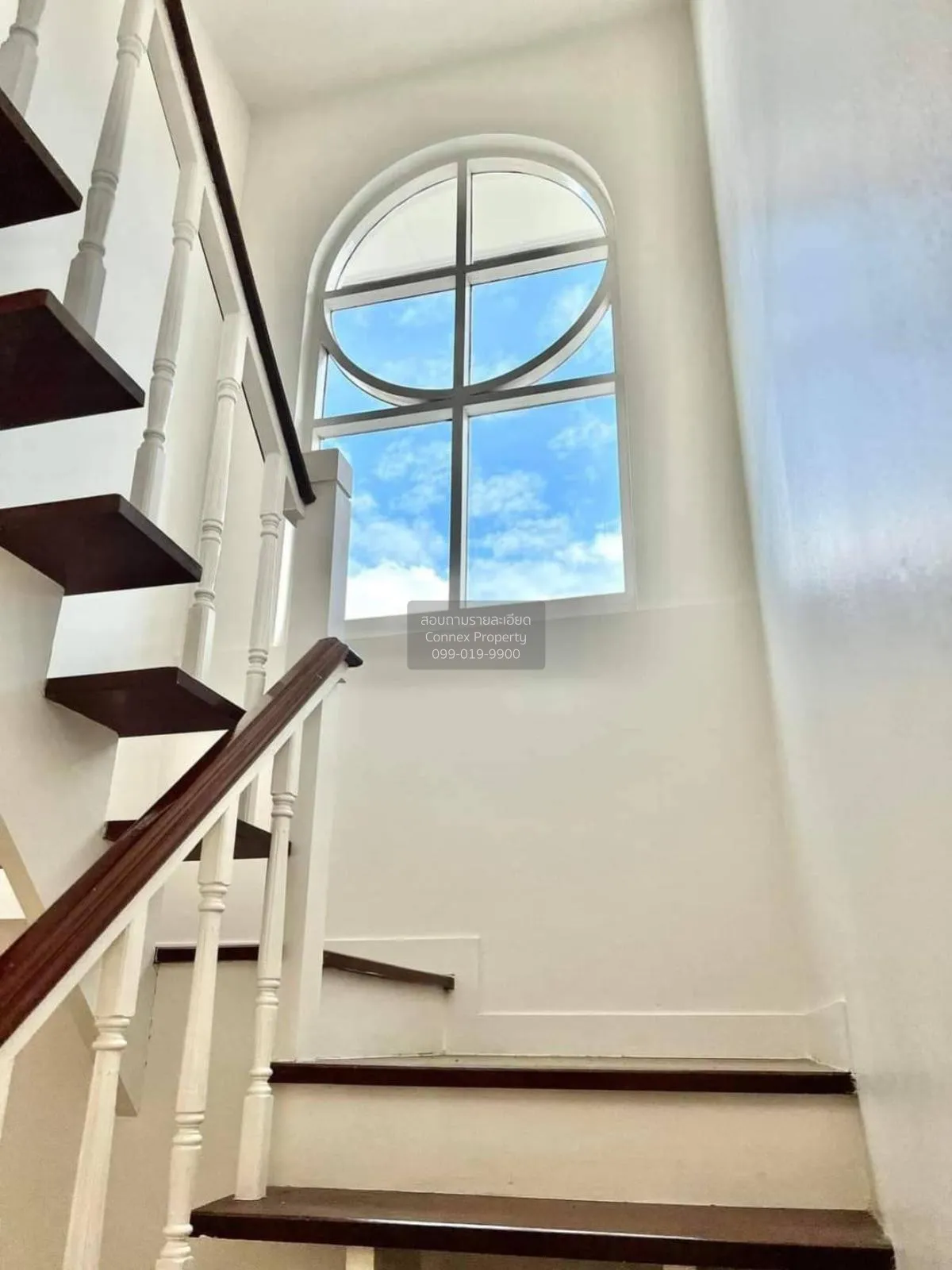 ขายบ้าน  ปาริชาต พุทธมณฑล สาย 4 หน้ากว้าง บางกระทึก สามพราน นครปฐ