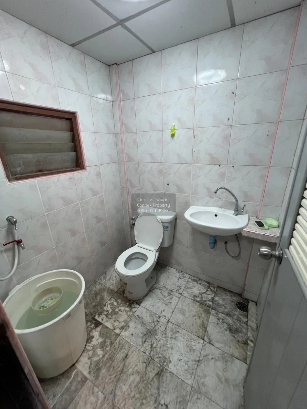 ขายทาวน์เฮ้าส์/ทาวน์โฮม  บ้านธนากรวิลล่า 2 วัดชลอ บางกรวย นนทบุรี