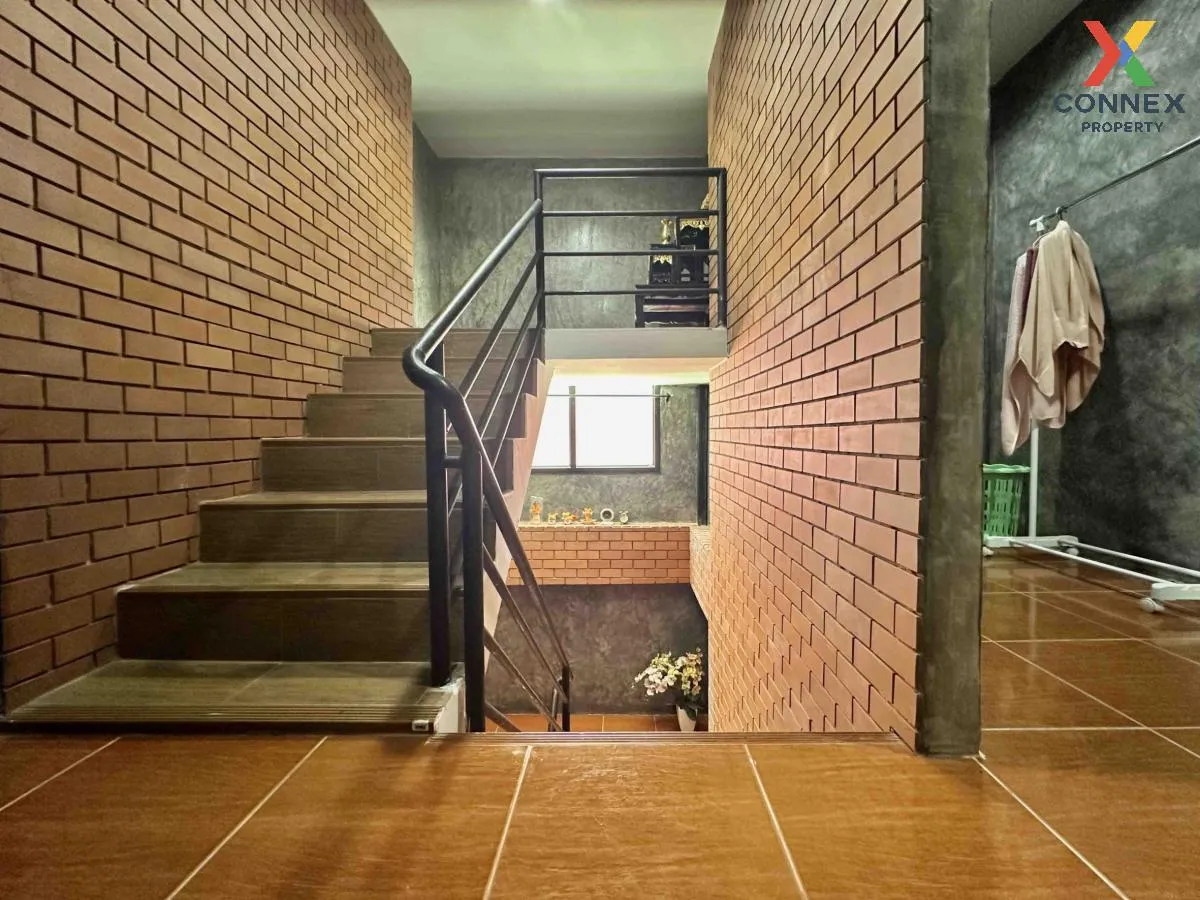 For Sale Single house,2-storey Lat Phrao 101 , Khlong Chan , Bang