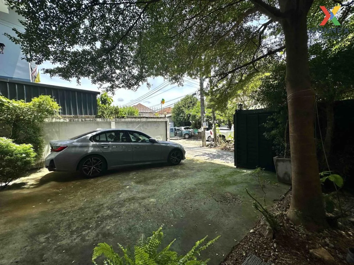 For Sale Single house,2-storey Lat Phrao 101 , Khlong Chan , Bang