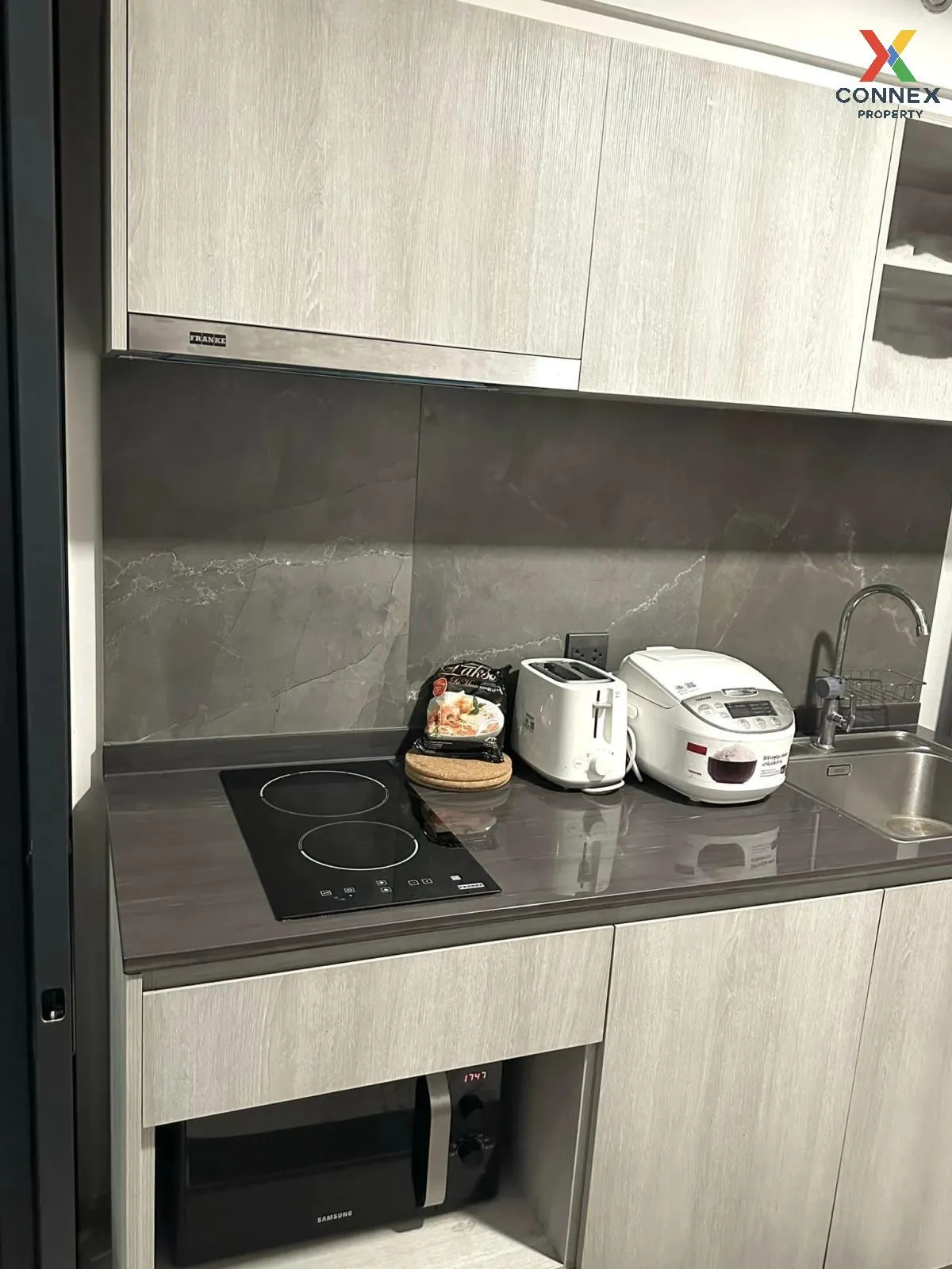 For Rent Condo , The Tree Pattanakarn - Ekkamai , Duplex , ARL-Ra 4