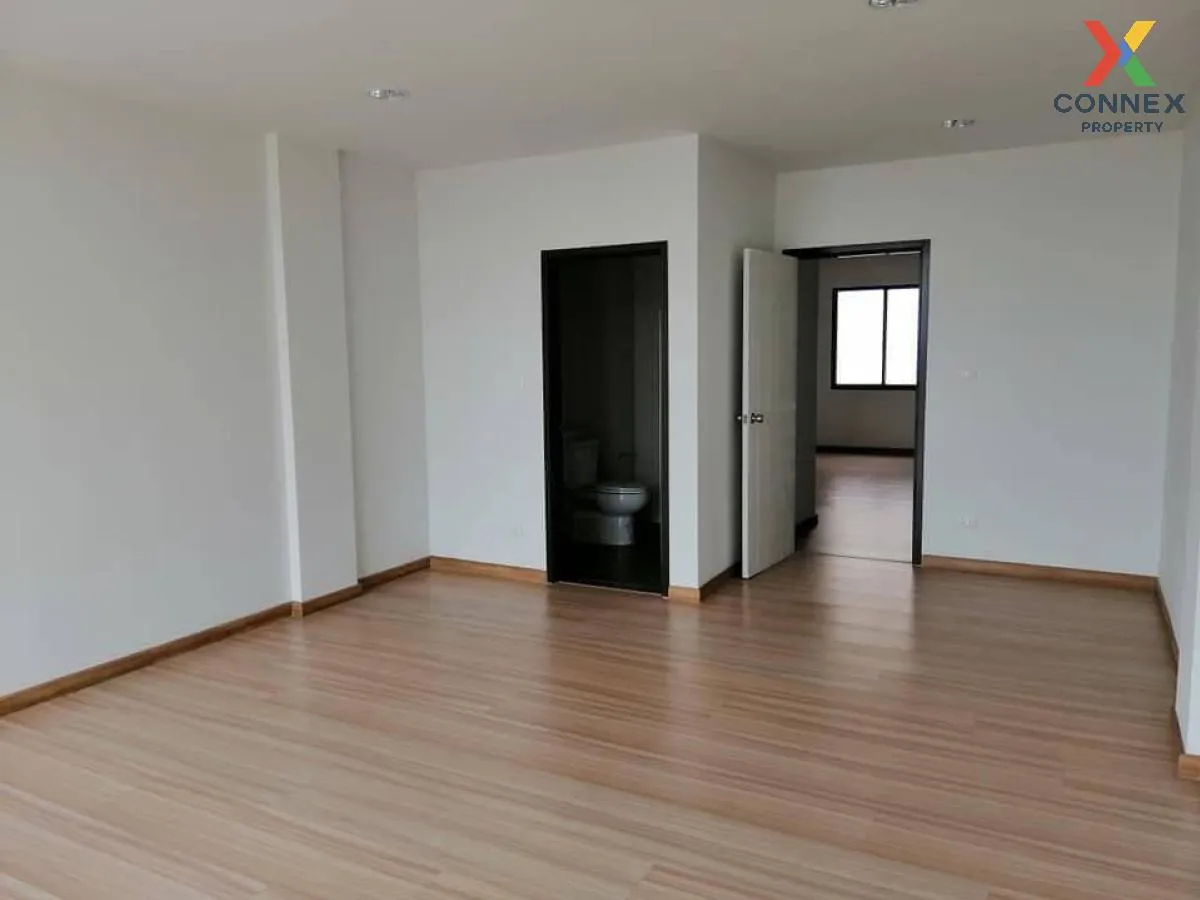 For Sale Townhouse/Townhome  , City Link Rama 9-Srinakarin , Saph 4
