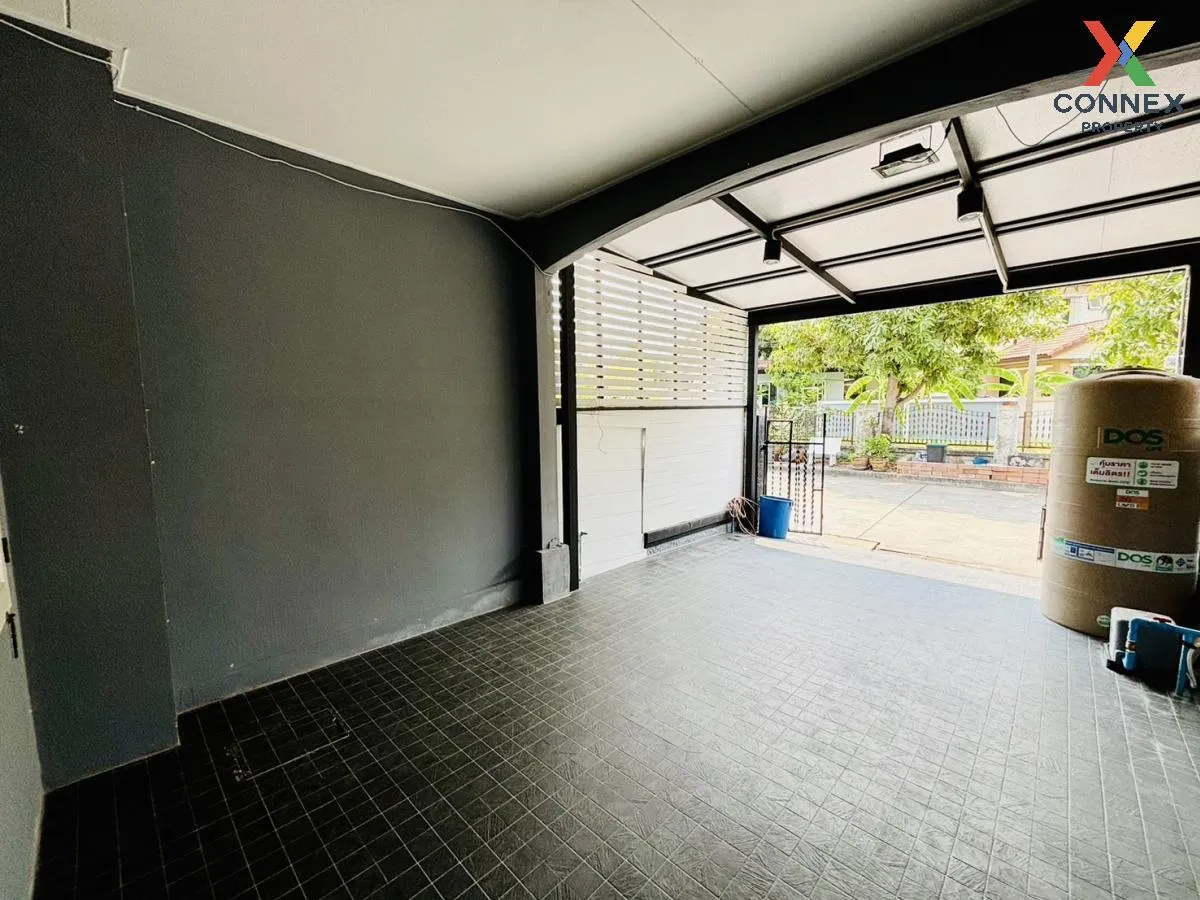 For Sale Townhouse/Townhome  , Parichat Village 345 , Bang Khu Wa 3