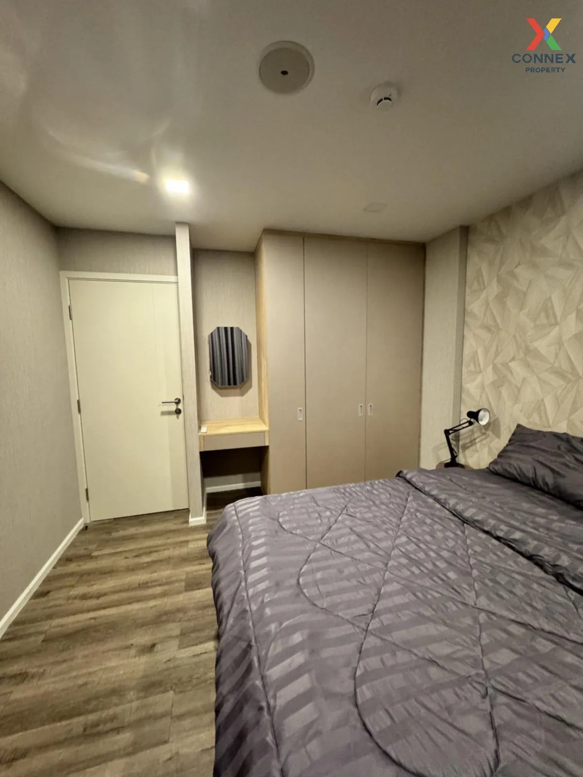 For Sale Condo , Atmoz Ratchada - Huaikwang , nice view , high fl For Sale Condo , Atmoz Ratchada - Huaikwang , nice view , high fl