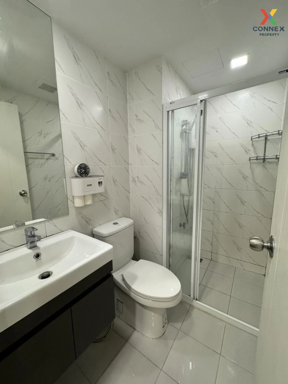 For Sale Condo , Atmoz Ratchada - Huaikwang , nice view , high fl For Sale Condo , Atmoz Ratchada - Huaikwang , nice view , high fl
