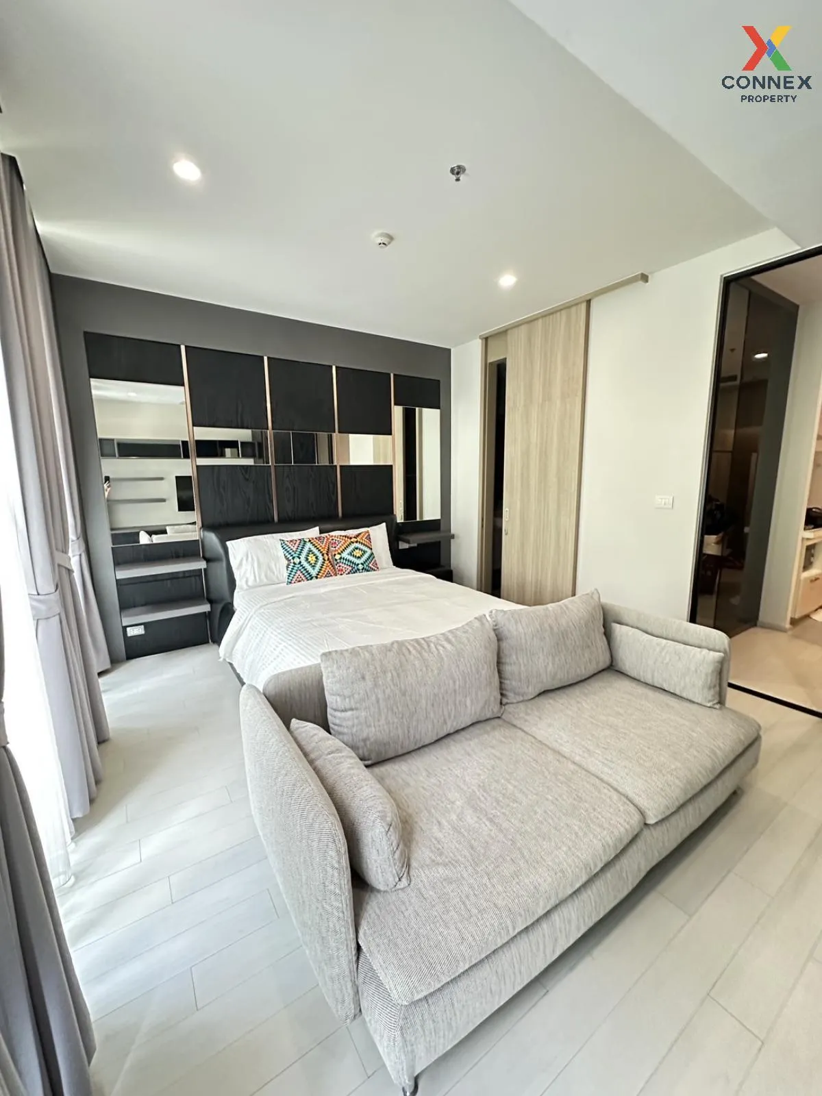 เช่าคอนโด  โนเบิล เพลินจิต ห้องมุม BTS-เพลินจิต ลุมพินี เขต ปทุมว 1