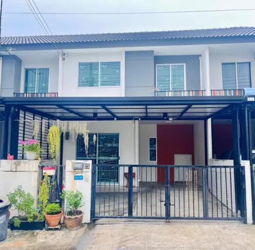 ขายทาวน์เฮ้าส์/ทาวน์โฮม  บ้านพฤกษา 84/1 เพชรเกษม 63-วงแหวนฯ (1) MRT-หลักสอง หลักสอง เขต บางแค กรุงเทพ CX-103806