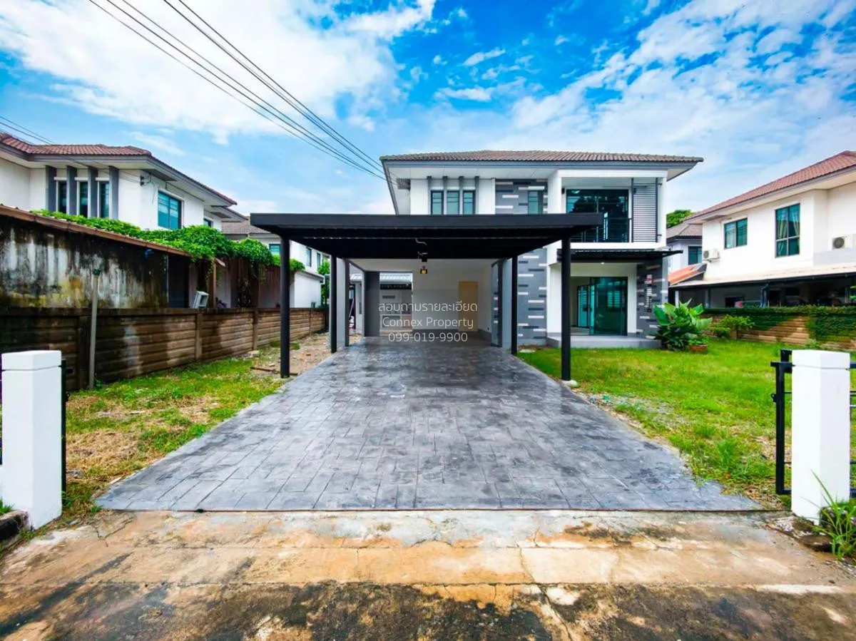 For Sale House , Habitia Panyaintra 2 , Sam Wa Tawan Tok , Khlong 1