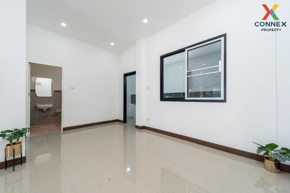 For Sale House , Baan Subthanee 5 Rangsit-Klong 9 , Lam Phak Kut 