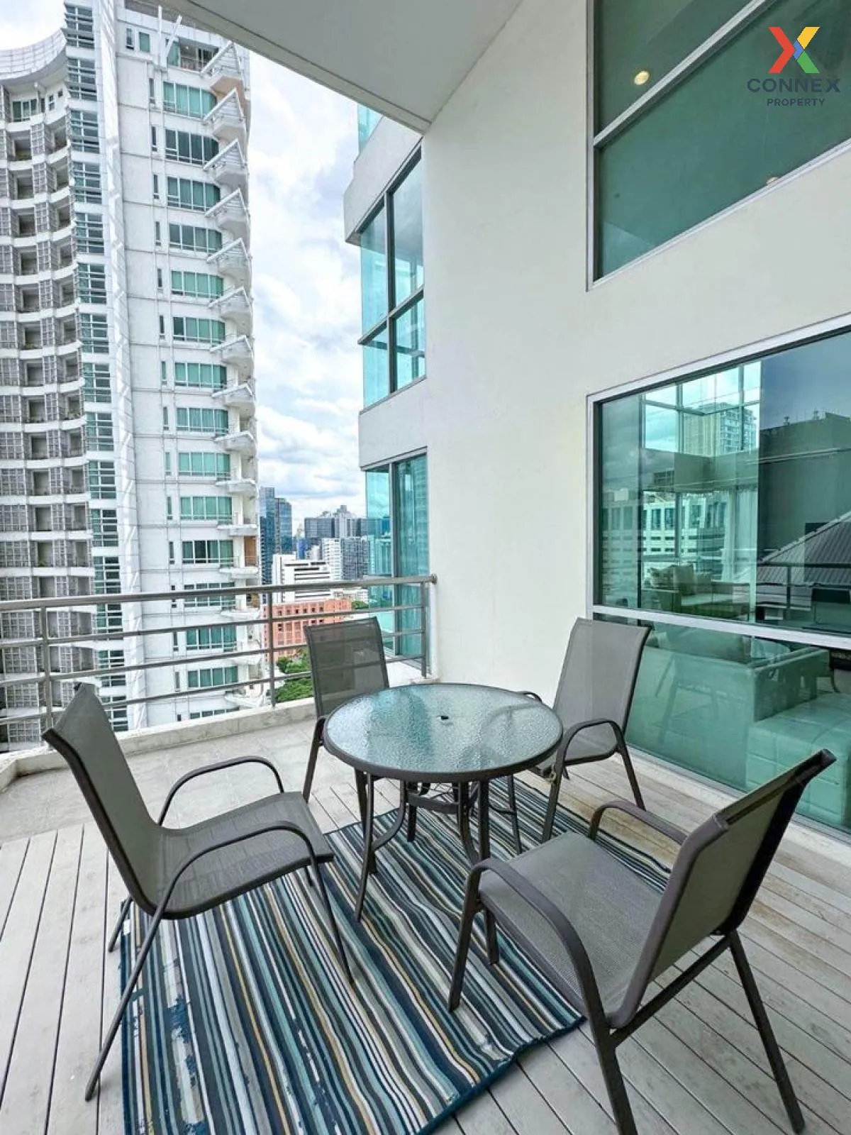 เช่าคอนโด  เดอะ ราชดำริ BTS-สถานีราชดำริ ทุ่งมหาเมฆ เขต ปทุมวัน ก