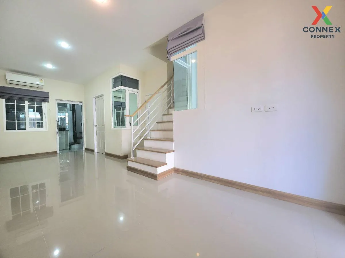 ขายทาวน์เฮ้าส์/ทาวน์โฮม  ทาวน์โฮม โกลเด้น ทาวน์ 2 ปิ่นเกล้า - จรั