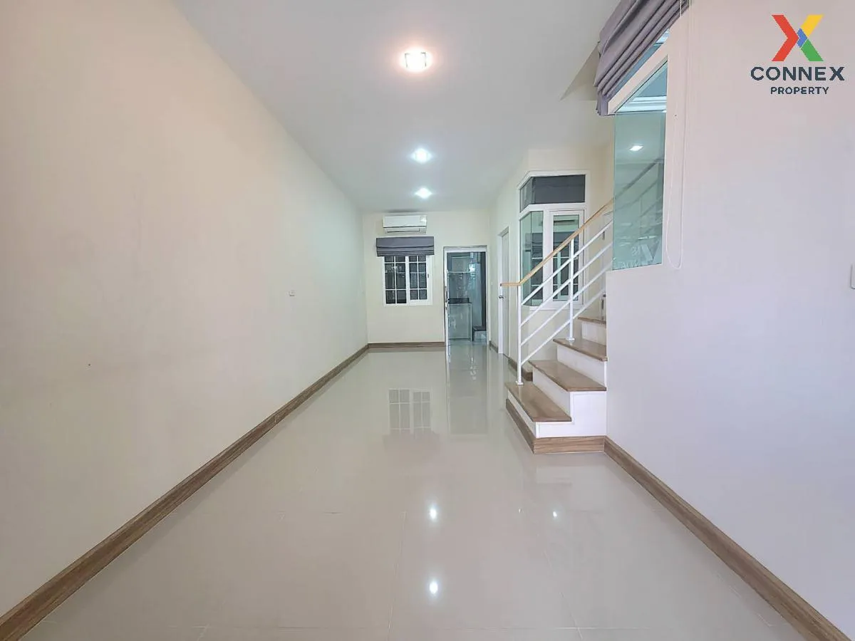 ขายทาวน์เฮ้าส์/ทาวน์โฮม  ทาวน์โฮม โกลเด้น ทาวน์ 2 ปิ่นเกล้า - จรั