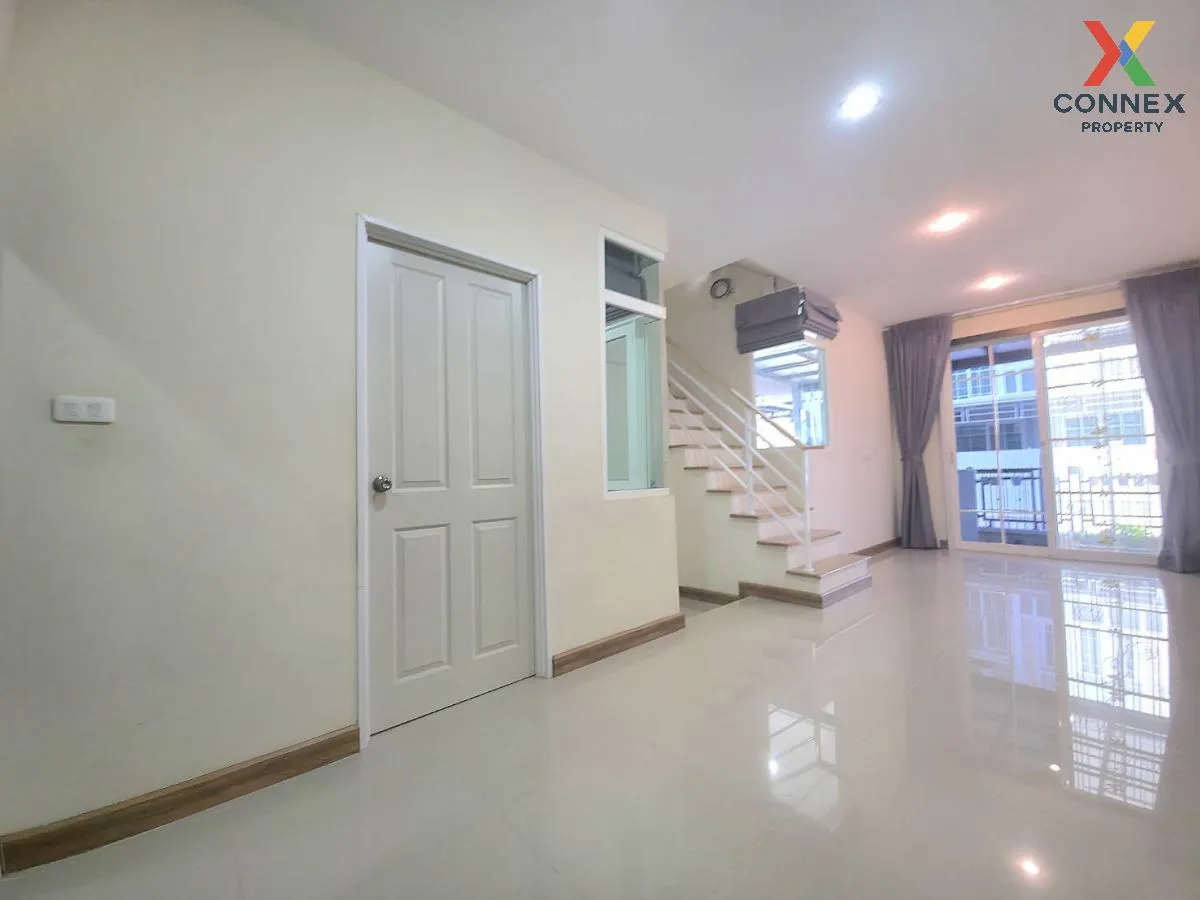 ขายทาวน์เฮ้าส์/ทาวน์โฮม  ทาวน์โฮม โกลเด้น ทาวน์ 2 ปิ่นเกล้า - จรั