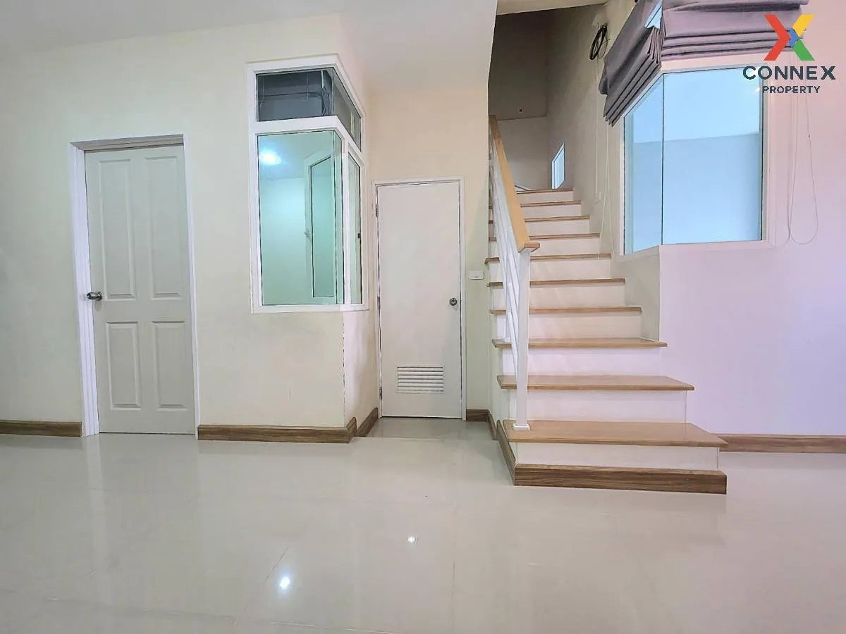 ขายทาวน์เฮ้าส์/ทาวน์โฮม  ทาวน์โฮม โกลเด้น ทาวน์ 2 ปิ่นเกล้า - จรั