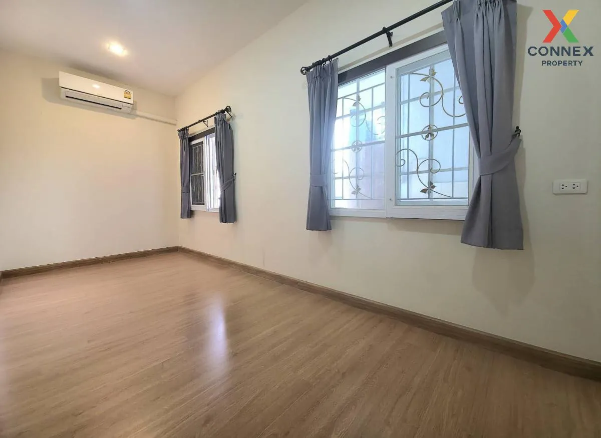 ขายทาวน์เฮ้าส์/ทาวน์โฮม  ทาวน์โฮม โกลเด้น ทาวน์ 2 ปิ่นเกล้า - จรั